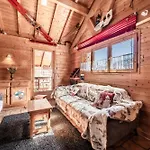 6p Classique - Clematite Chalet